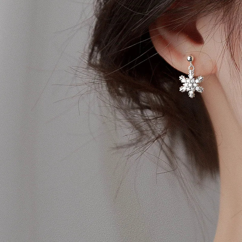 Snowflakes Drop Earring